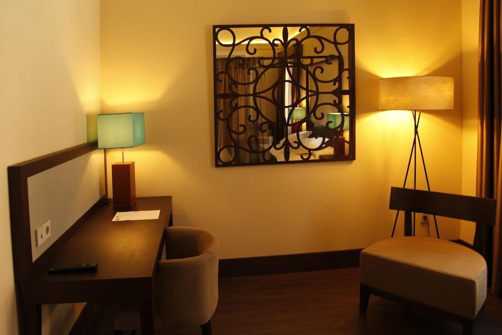 Hotel Spa Martín el Humano Segorbe Exterior foto